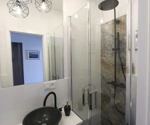 Eloft Marszalkowska Warsaw